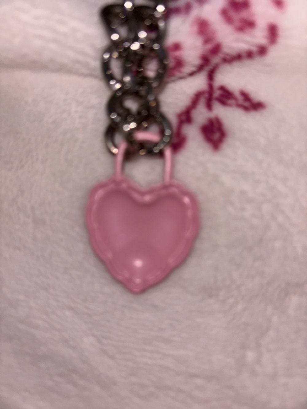 Hot Topic | Dead Inside Necklace - Picture 4 of 4